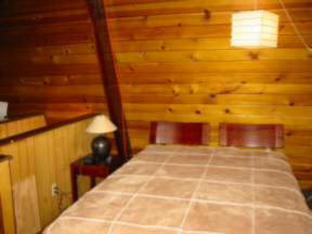 Queen bed in master bedroom. Electric blanket with dual controls keep you toasty on cold nights